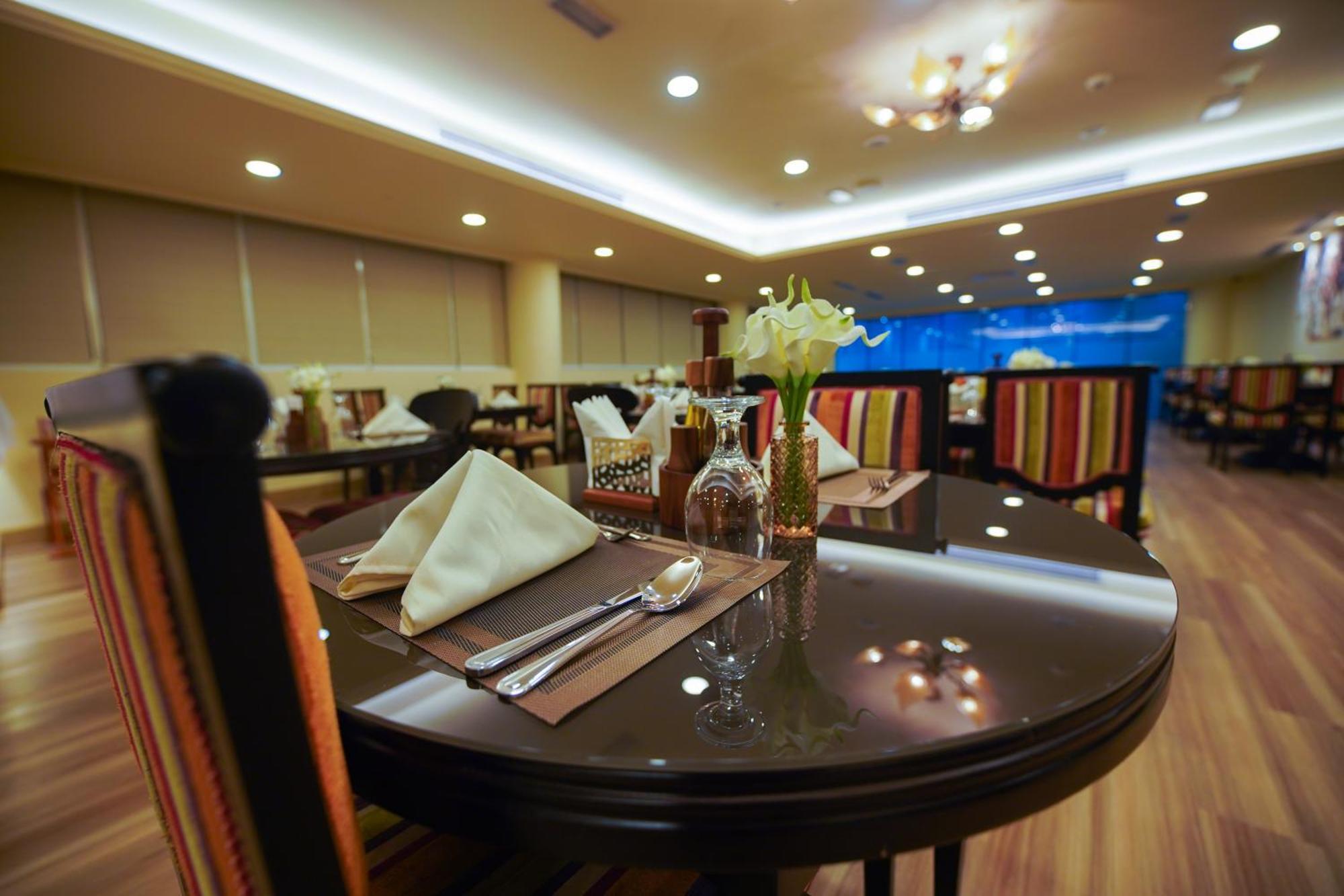 Grand Villaggio Hotel Abu Dabi Dış mekan fotoğraf