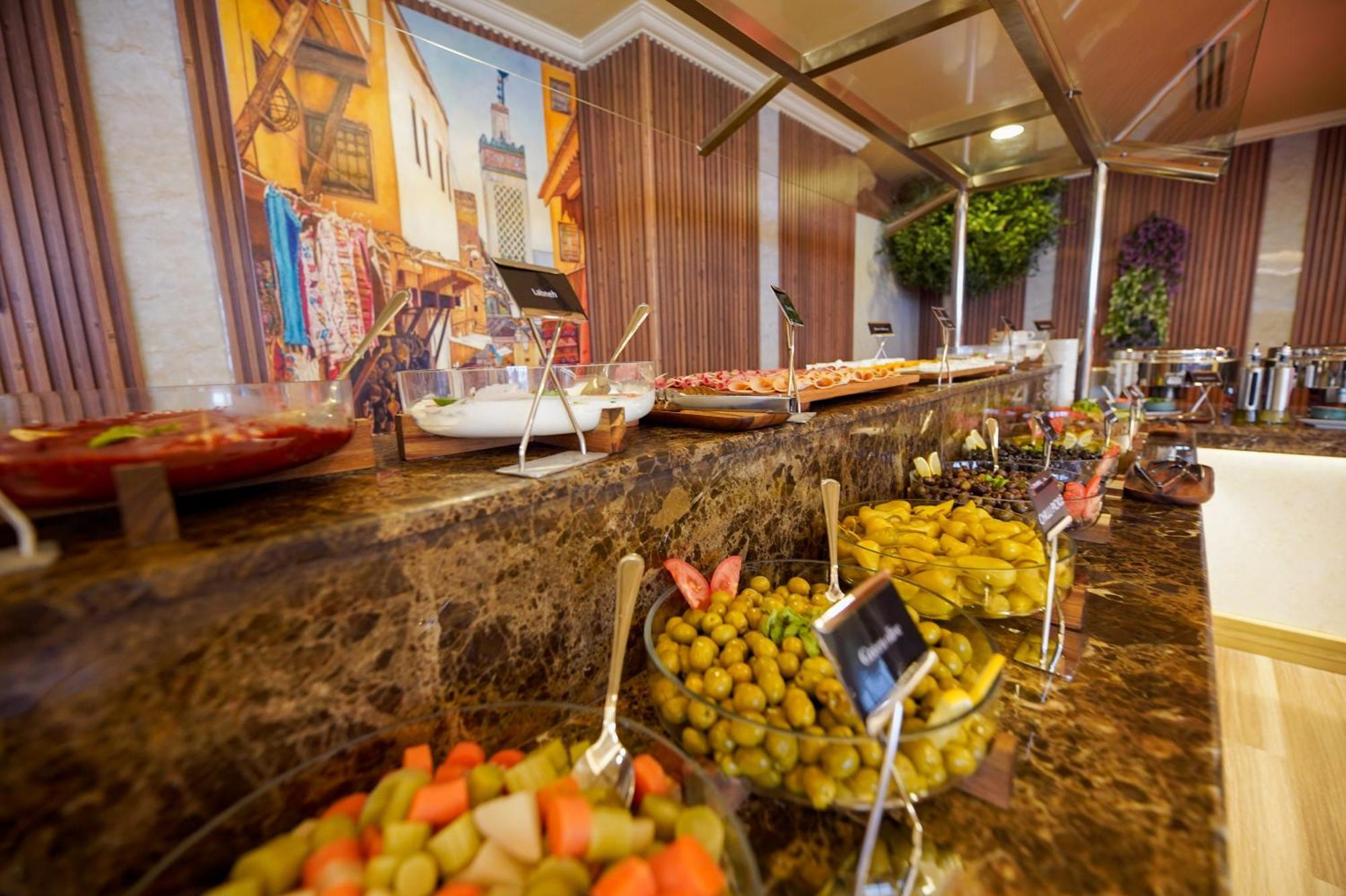 Grand Villaggio Hotel Abu Dabi Dış mekan fotoğraf